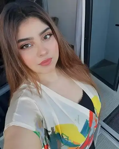 Visavadar Escort